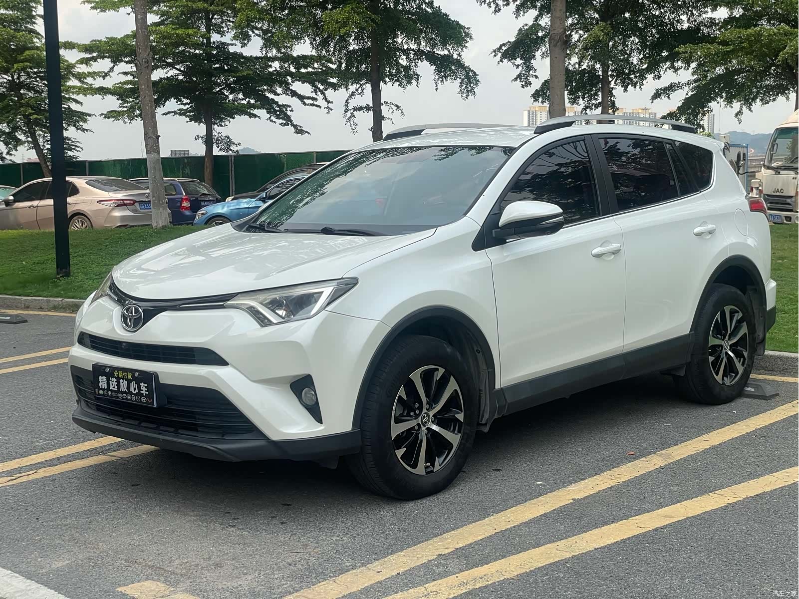Toyota RAV4, 2017 1