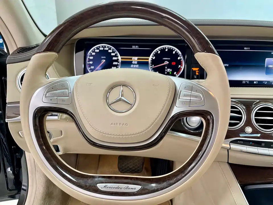 Mercedes-Benz S-class Mercedes-Benz S-class