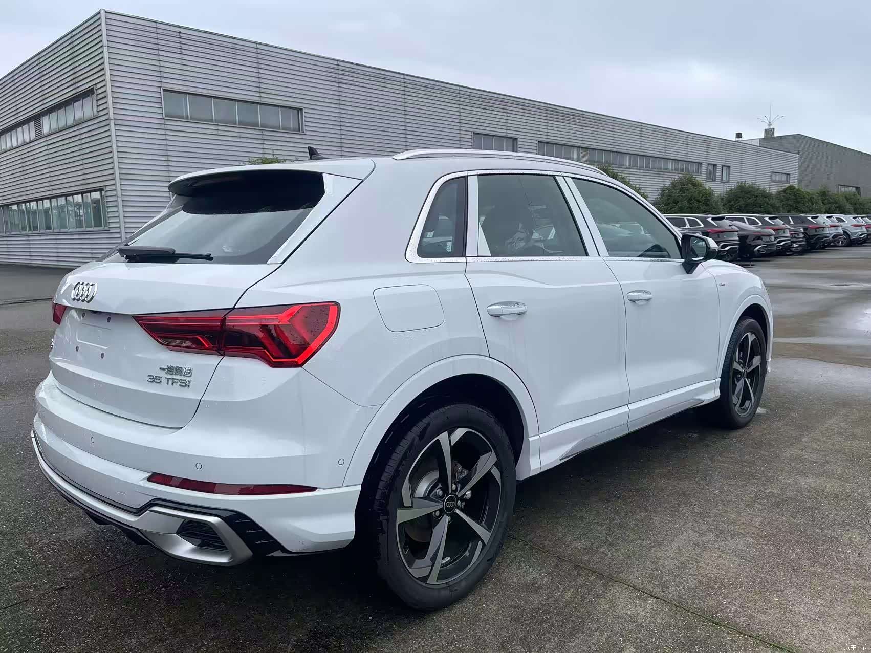 Audi Q3, 2025 8