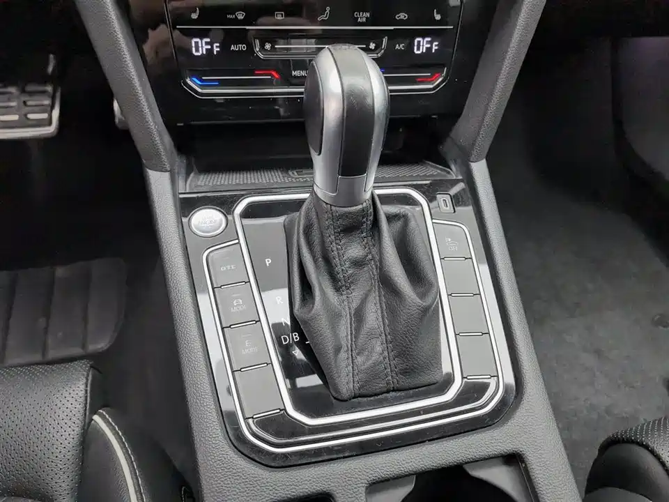 Volkswagen Magotan GTE