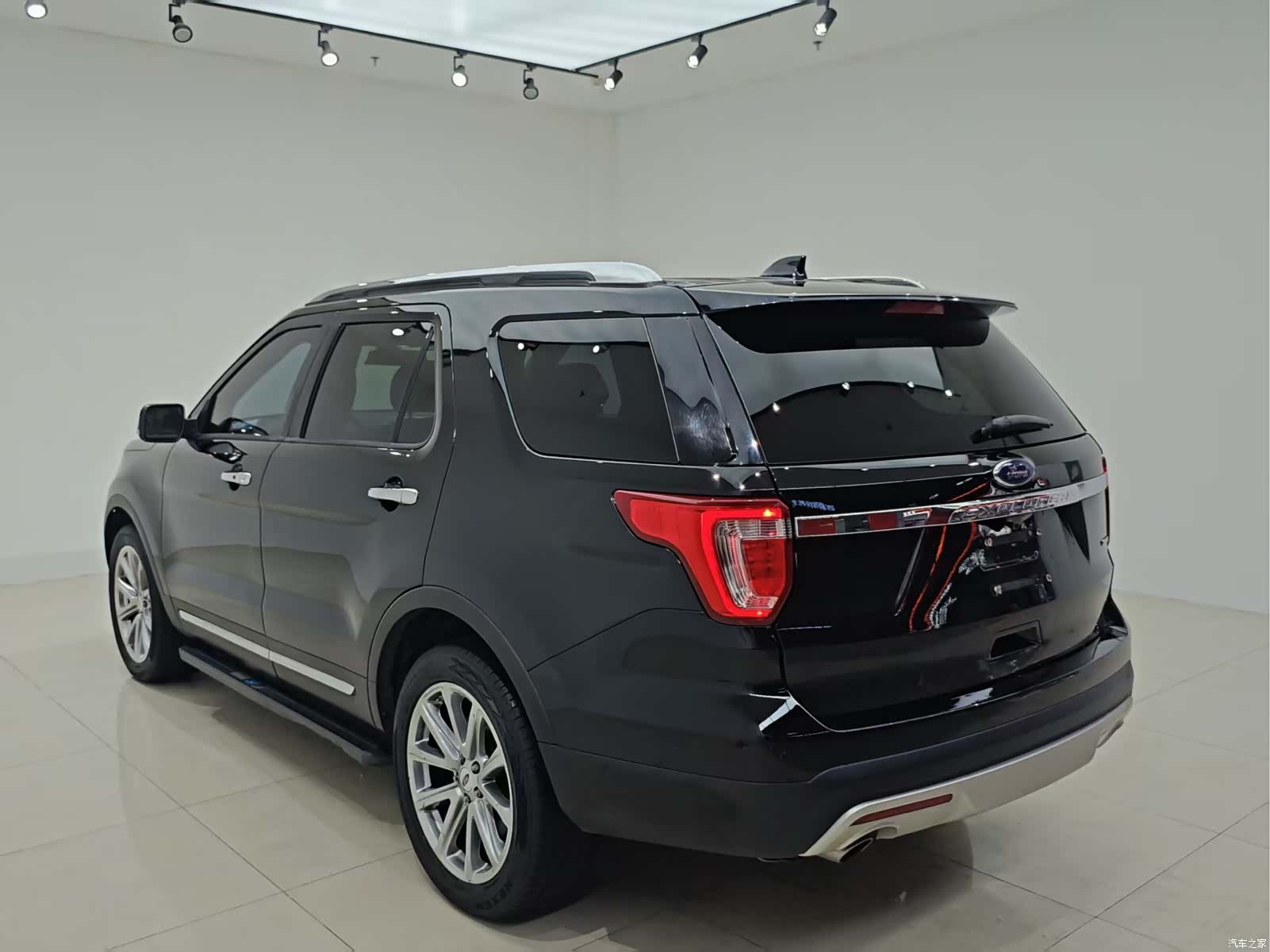 Ford Explorer, 2017 11