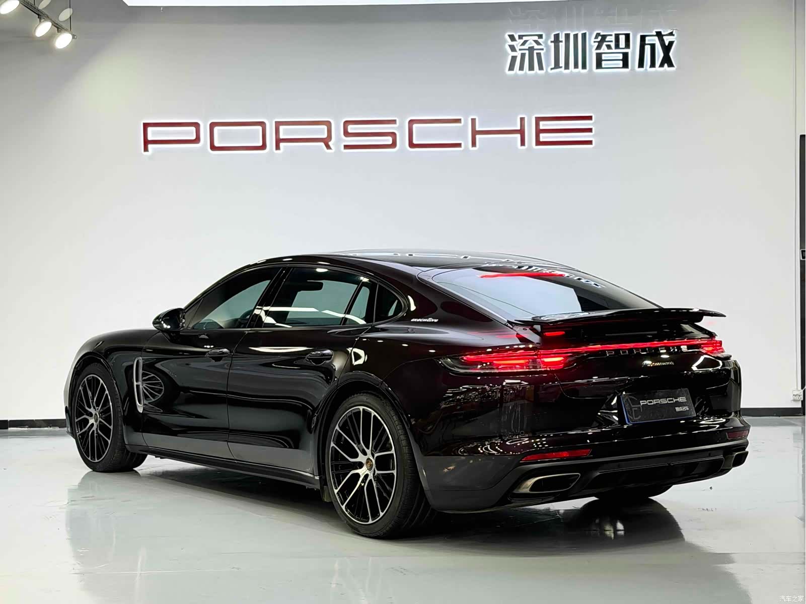 Porsche Panamera, 2021 10