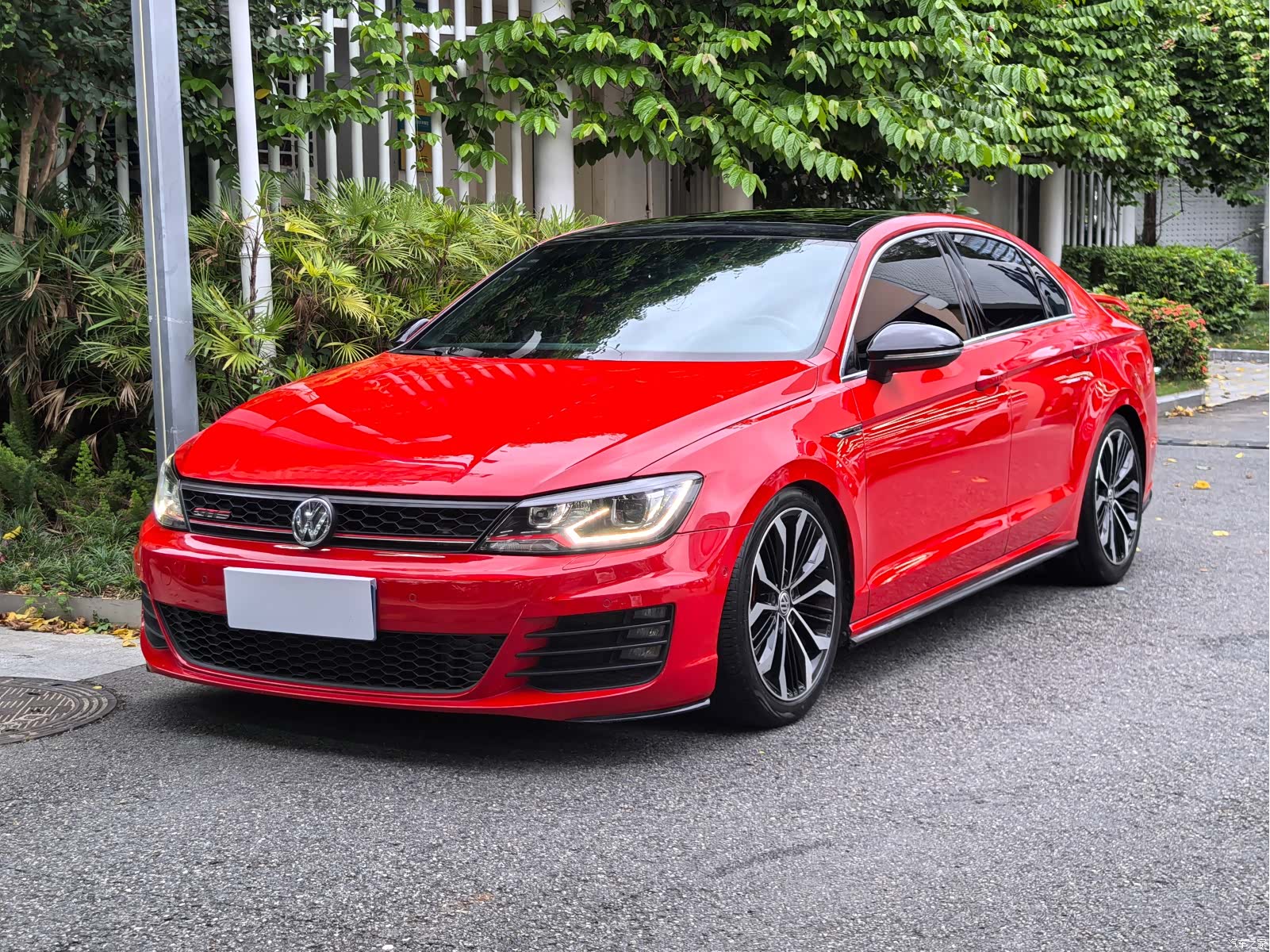 Volkswagen Lamando, 2018 1