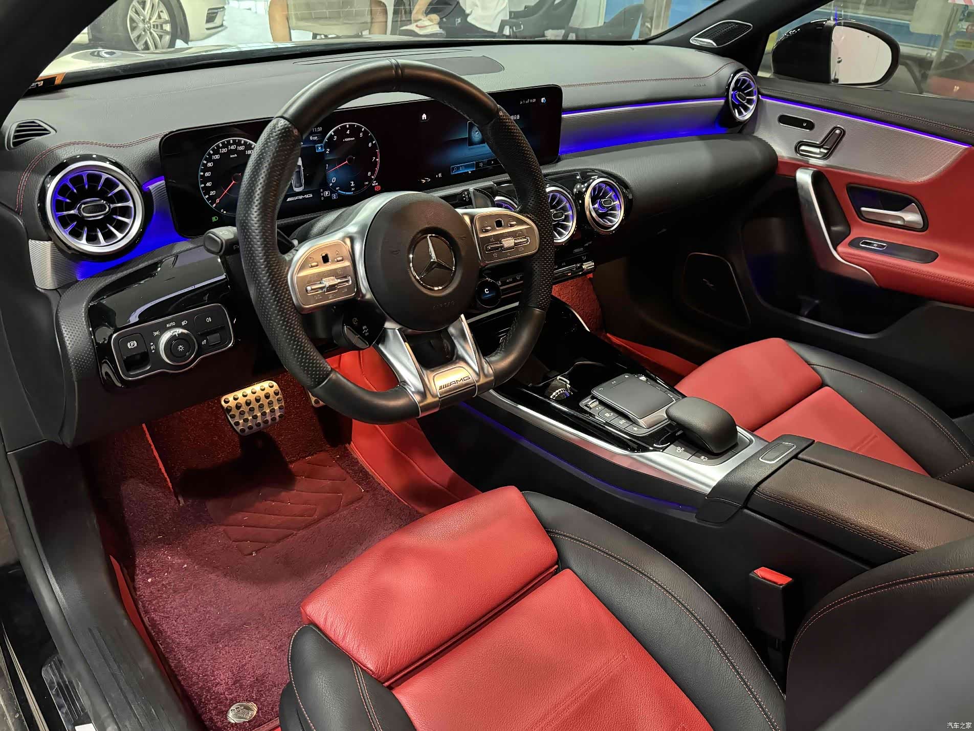 Mercedes-Benz A-Class, 2023 все фото