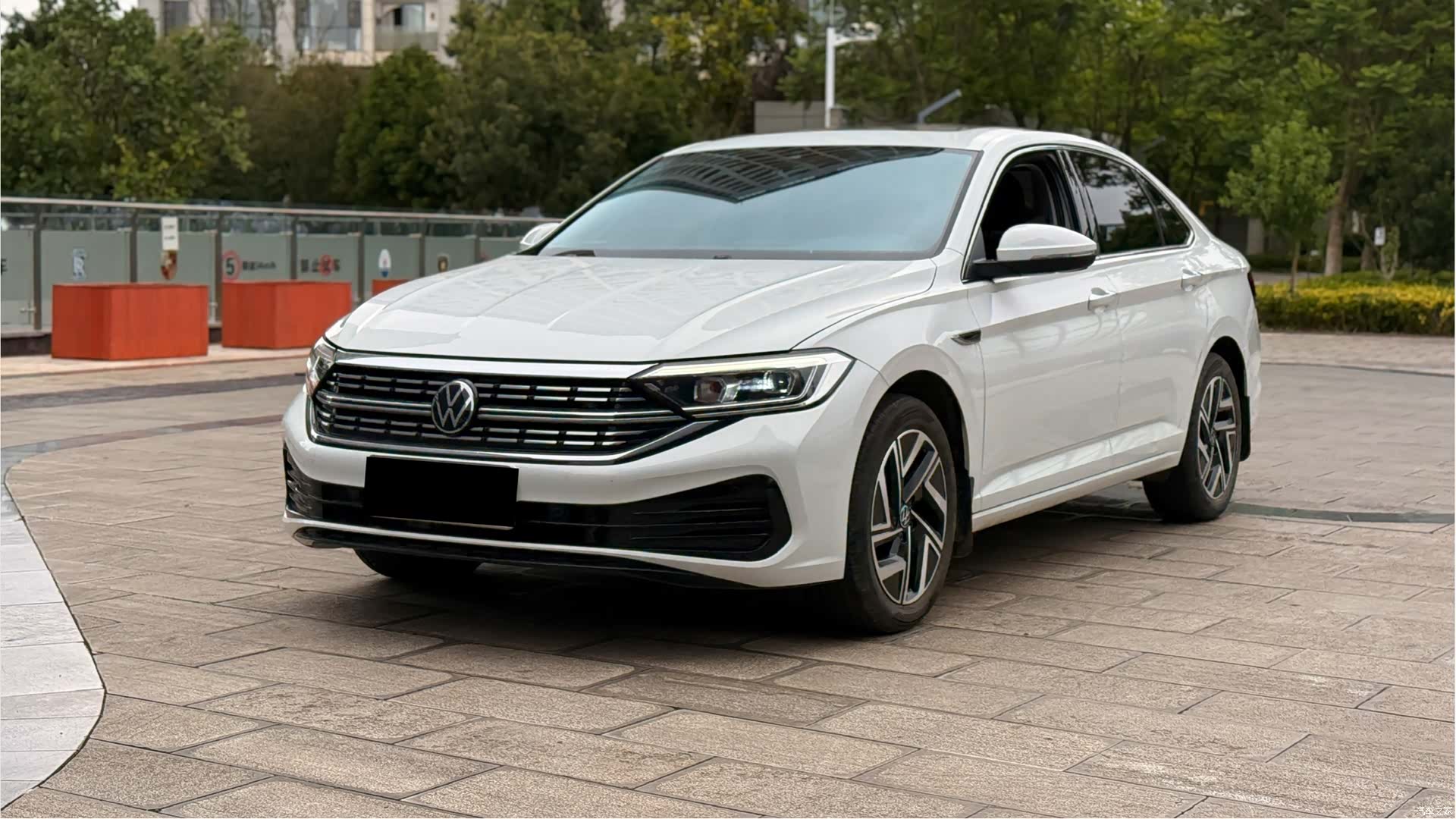 Volkswagen Sagitar, 2024 1