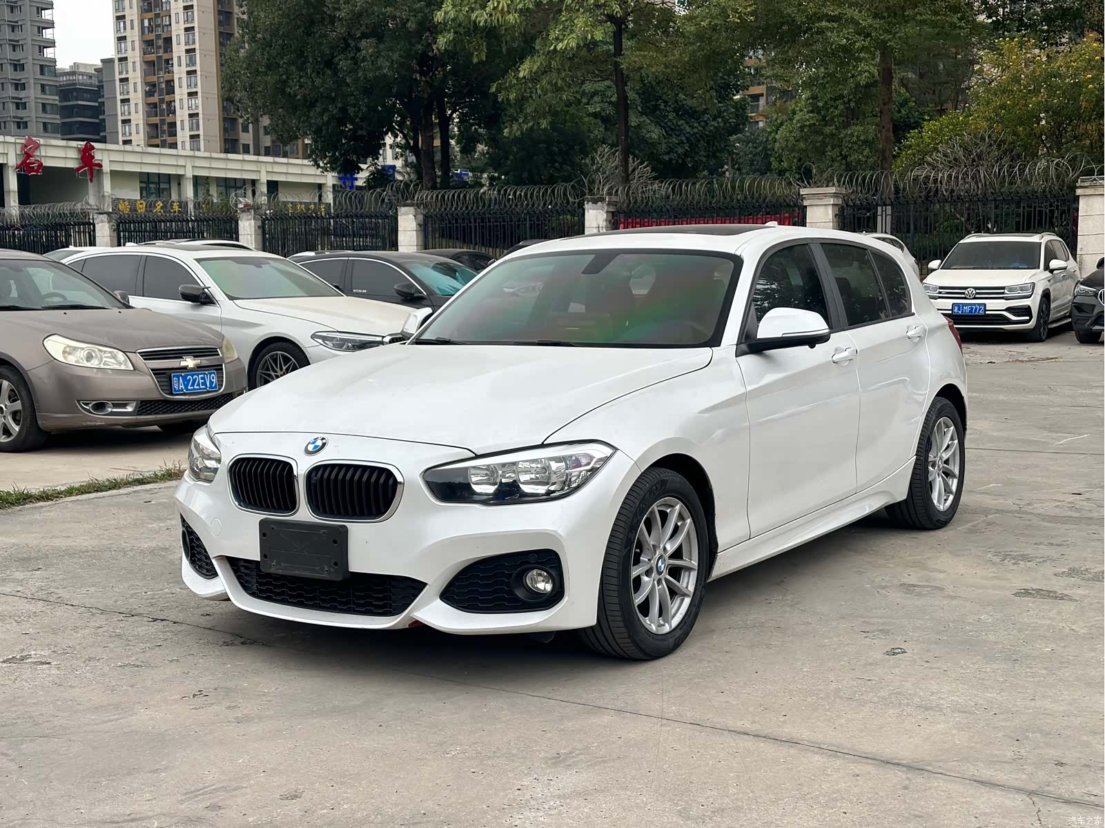 BMW 1 Series, 2016 1