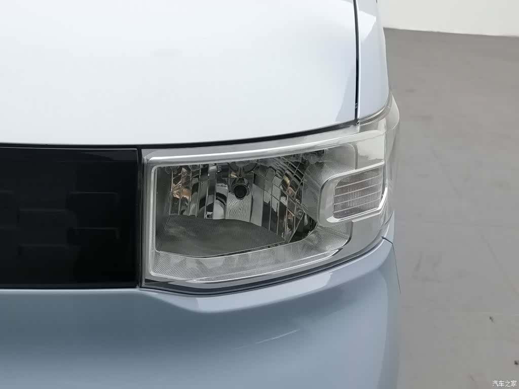 Wuling MINIEV, 2021 7