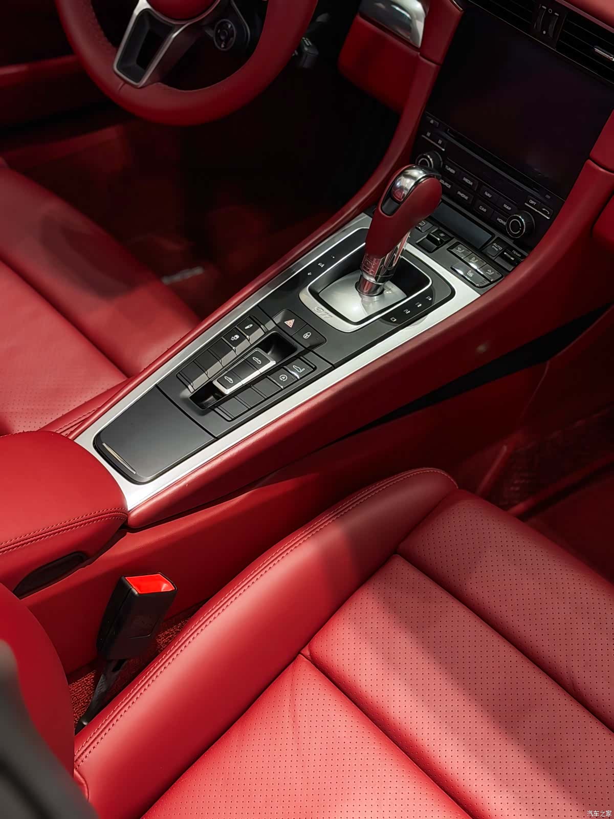 Porsche 911, 2018 17