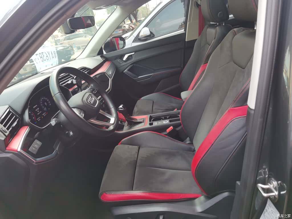 Audi Q3, 2020 11