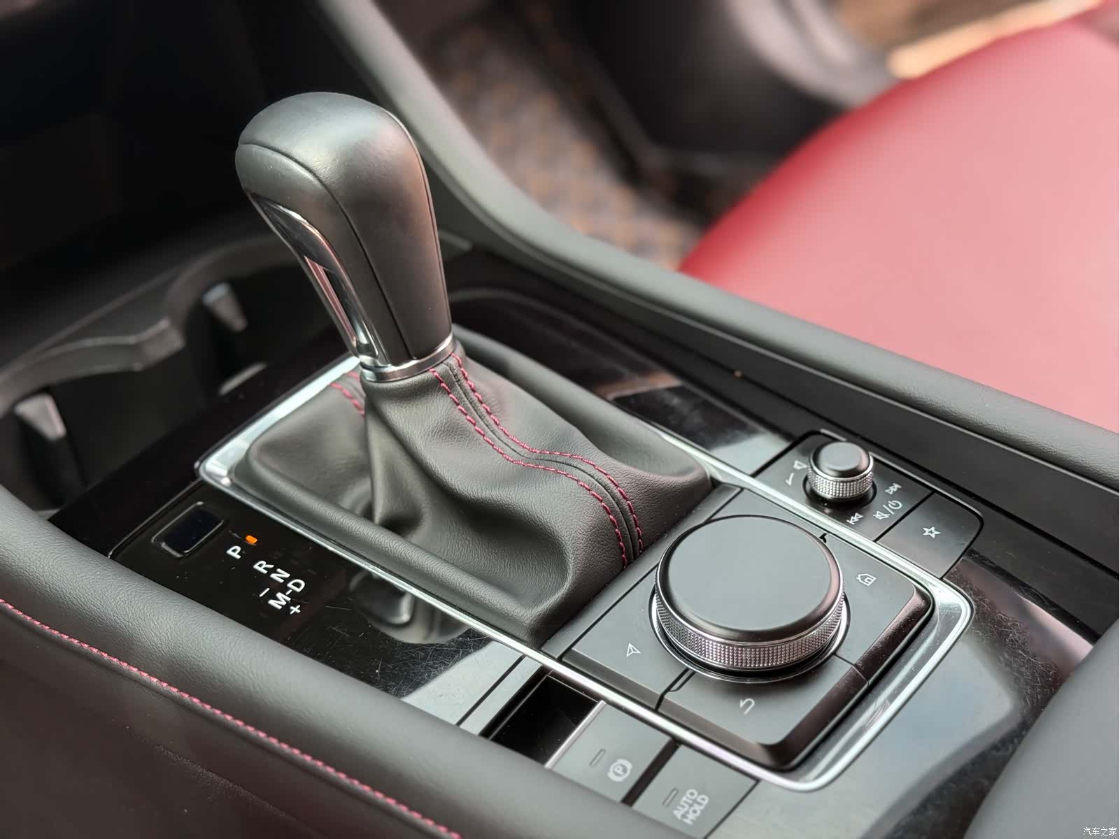 Mazda Mazda3, 2024 22