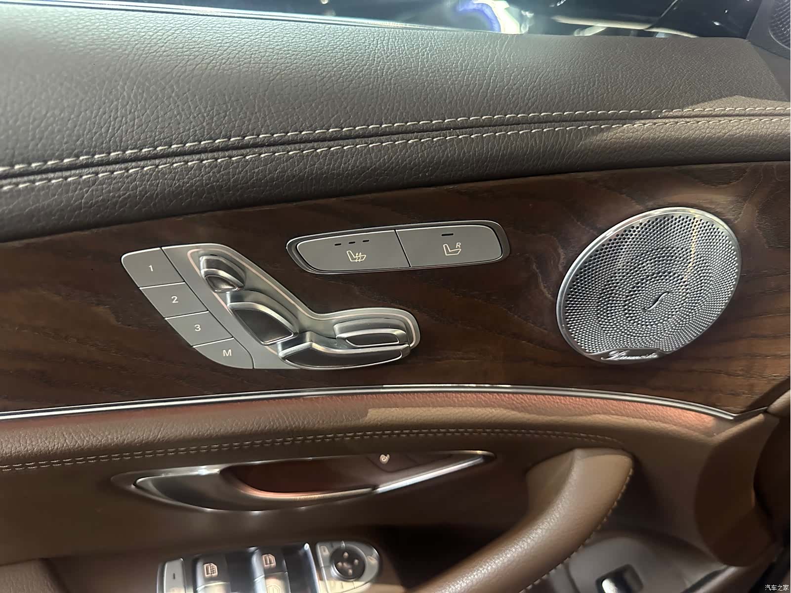 Mercedes-Benz E-Class, 2020 10