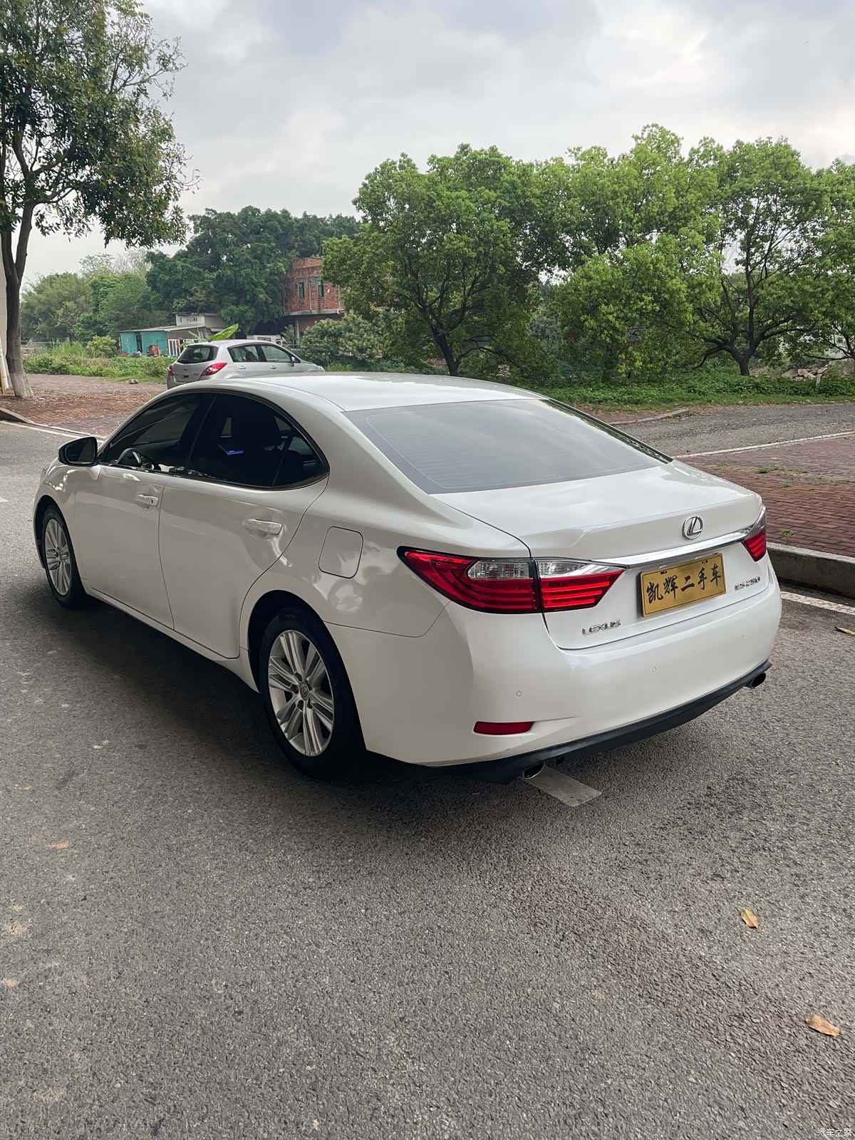 Lexus ES, 2015 12