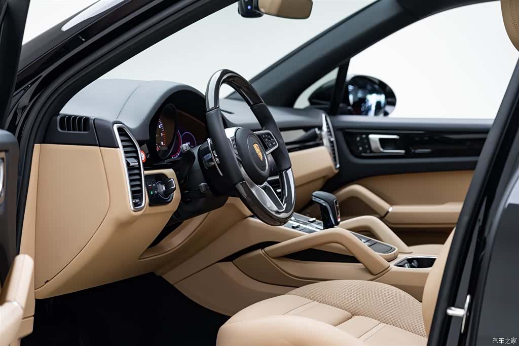 Porsche Cayenne, 2022 10