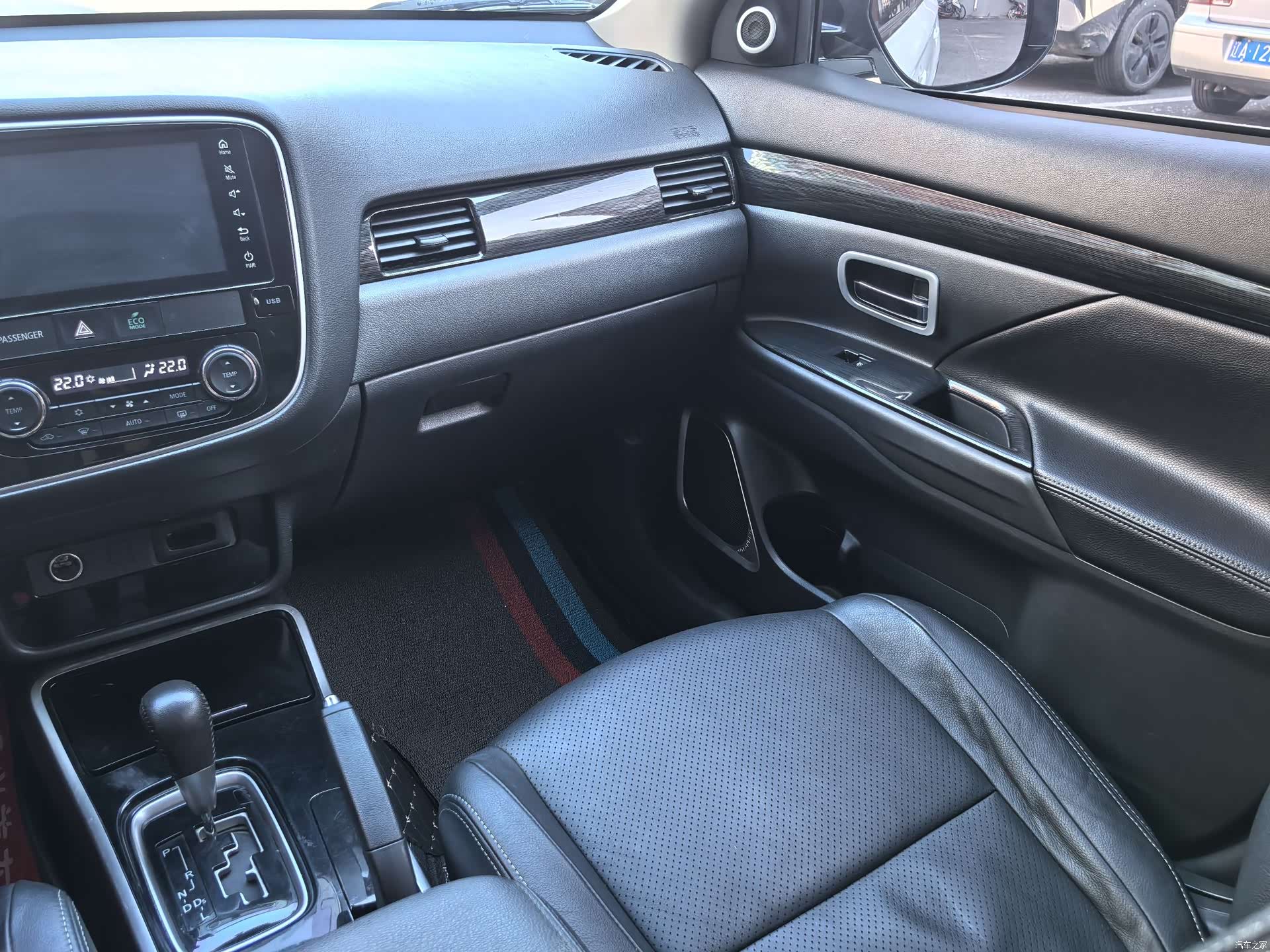Mitsubishi Outlander, 2017 10