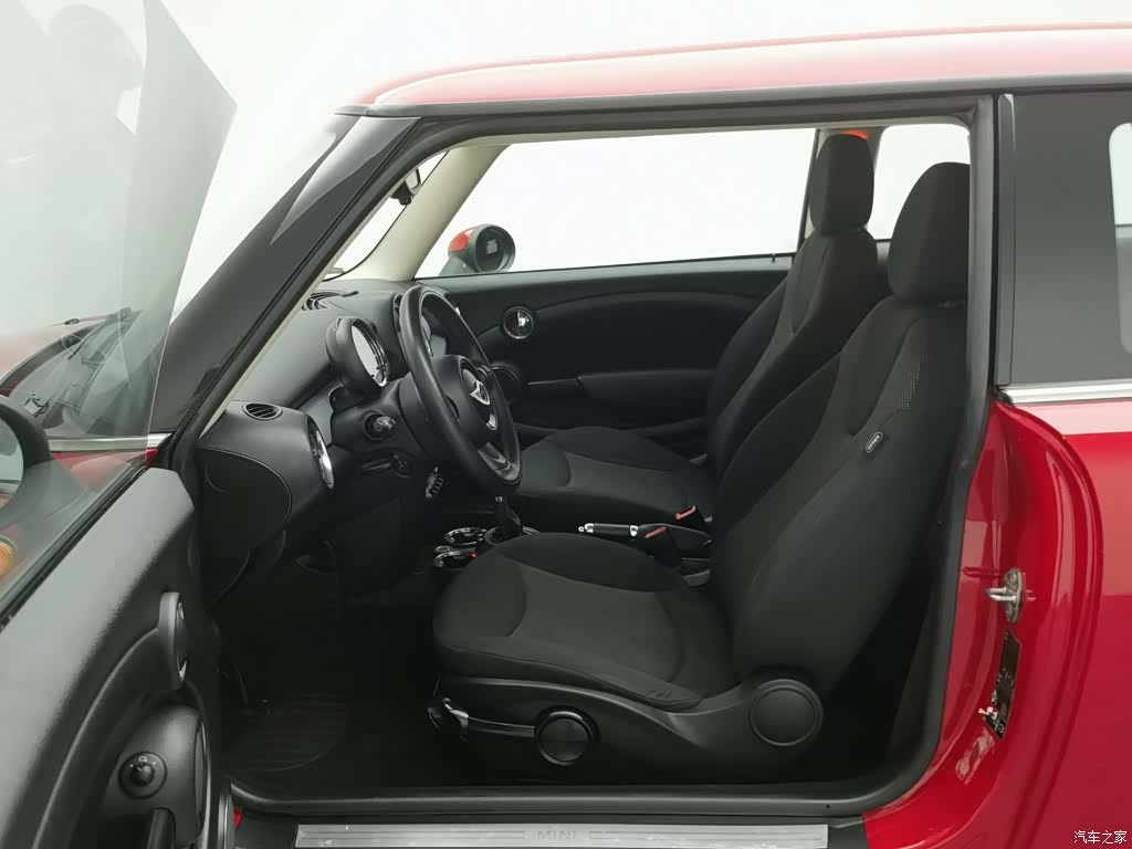 Mini ONE, 2013 10