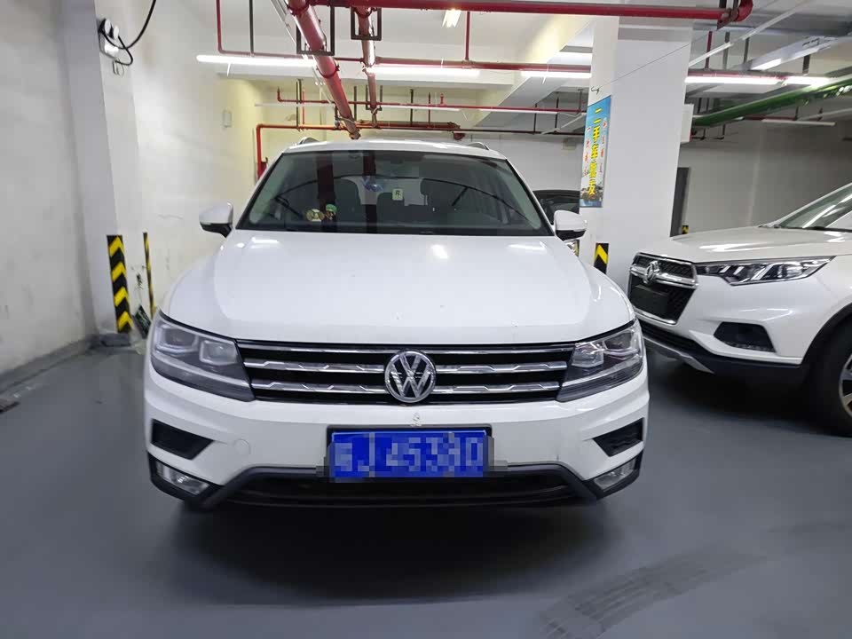 Volkswagen Tiguan L
