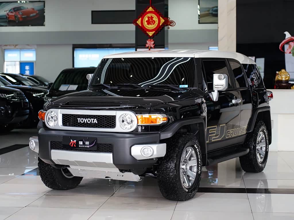 Toyota FJ