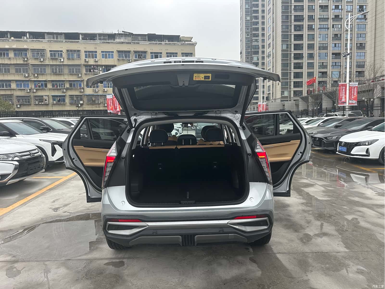Geely Boyue, 2024 10