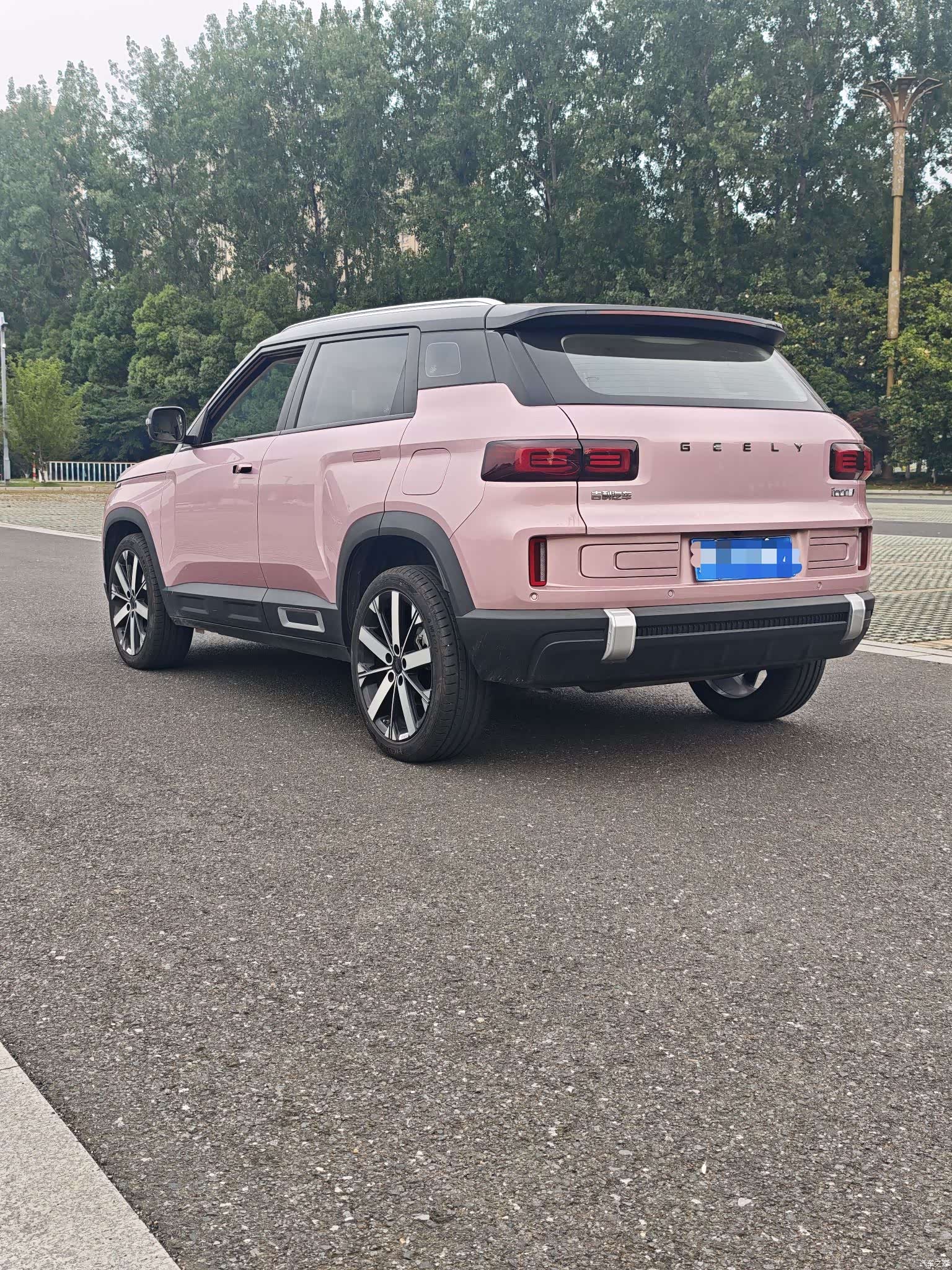 Geely Icon, 2023 4