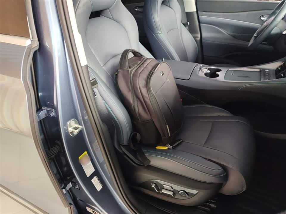 BYD Sea Lion 07 DM-i