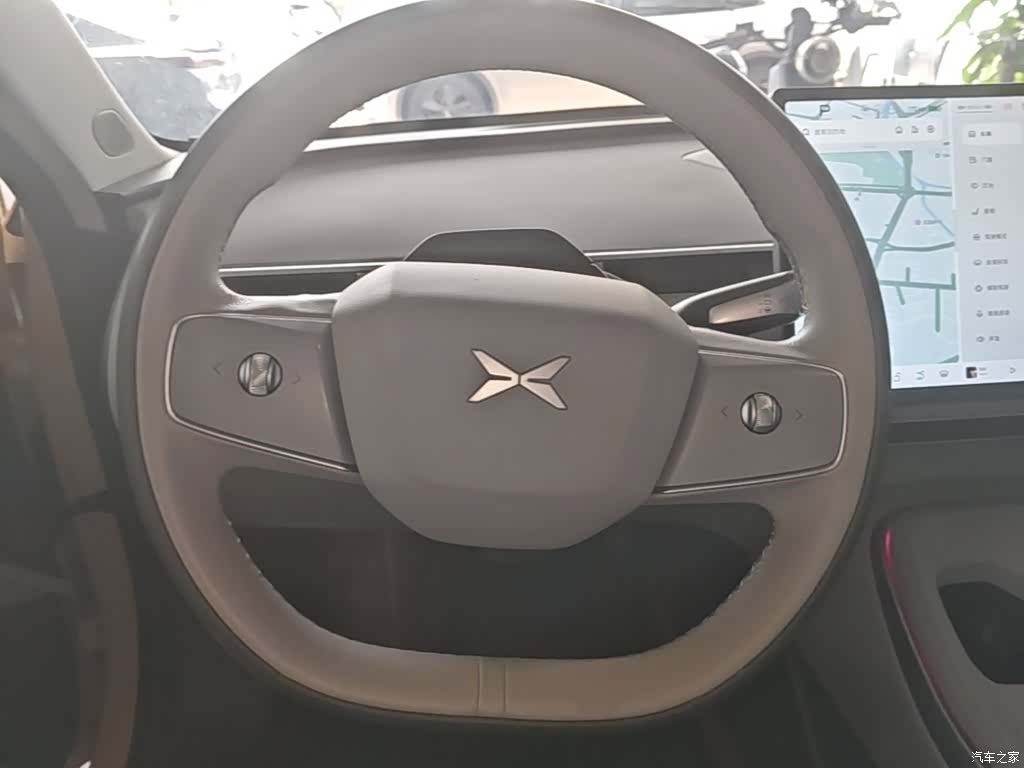 Xpeng Mona M03, 2025 11
