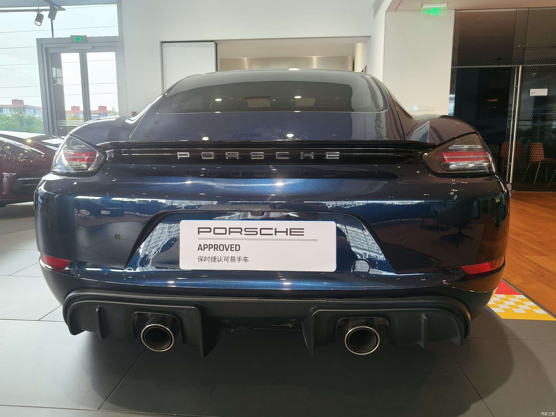 Porsche Cayman, 2017 3