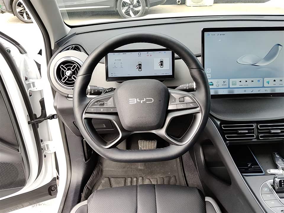 BYD Sea Lion 05 DM-i