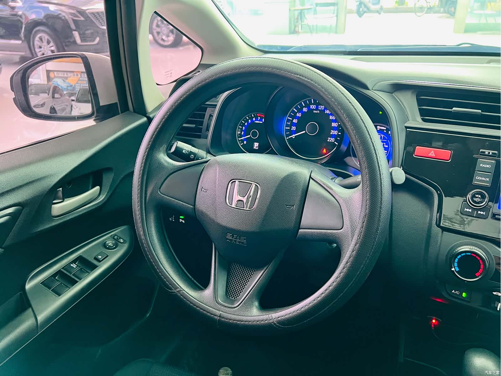 Honda Fit, 2017 9