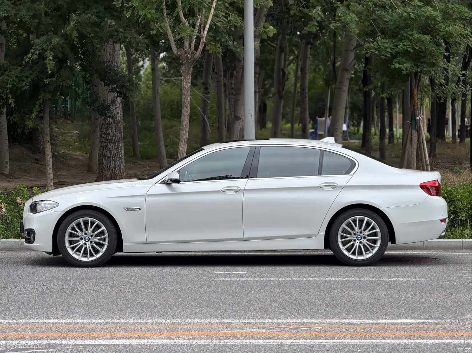 BMW 5 Series, 2015 3