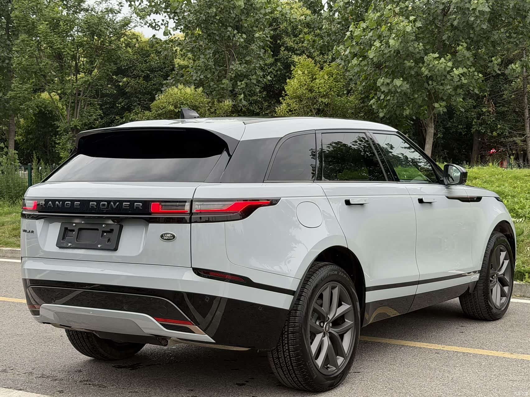 Land Rover Range Rover, 2025 12