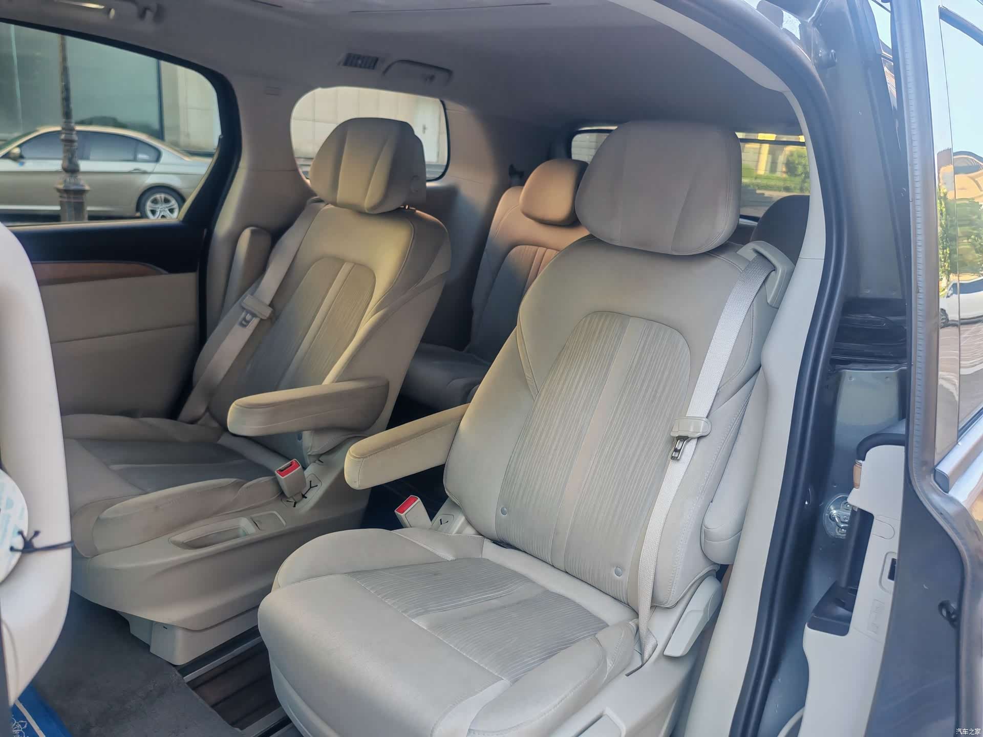 Buick GL8, 2020 8