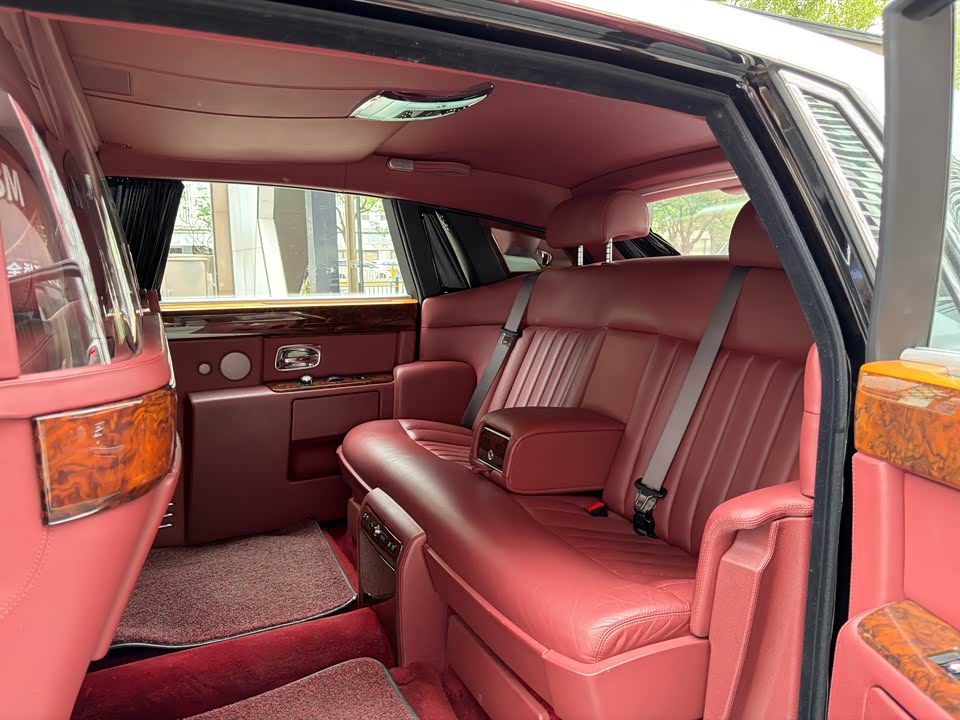 Rolls-Royce Phantom