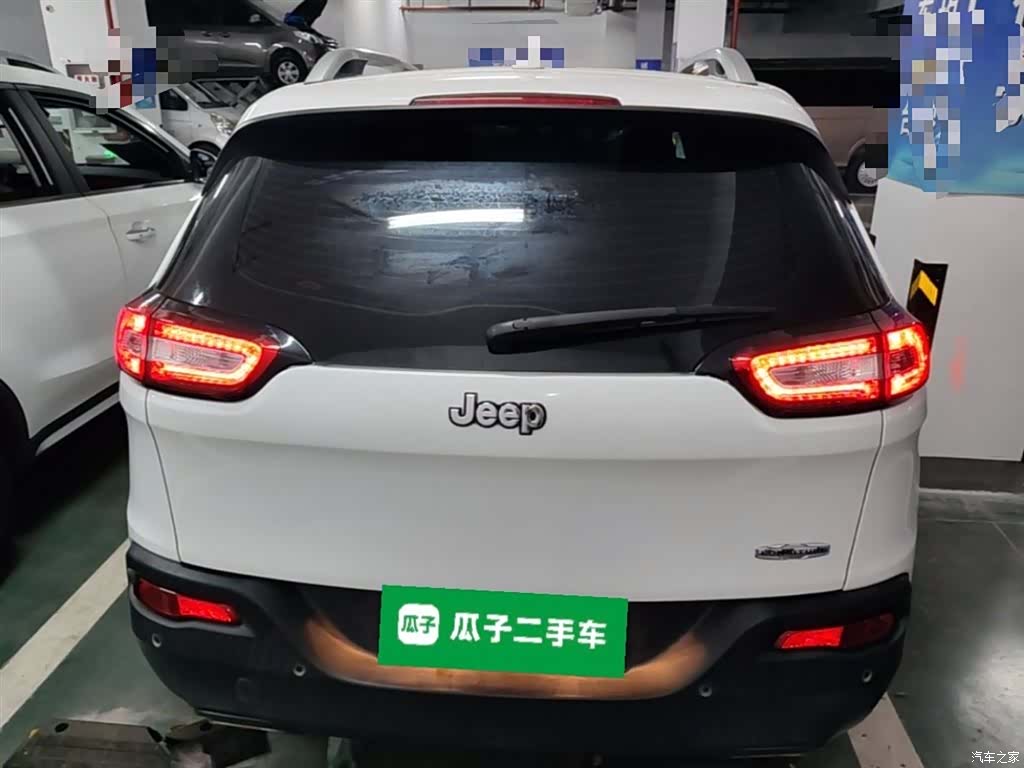 Jeep Cherokee, 2016 6