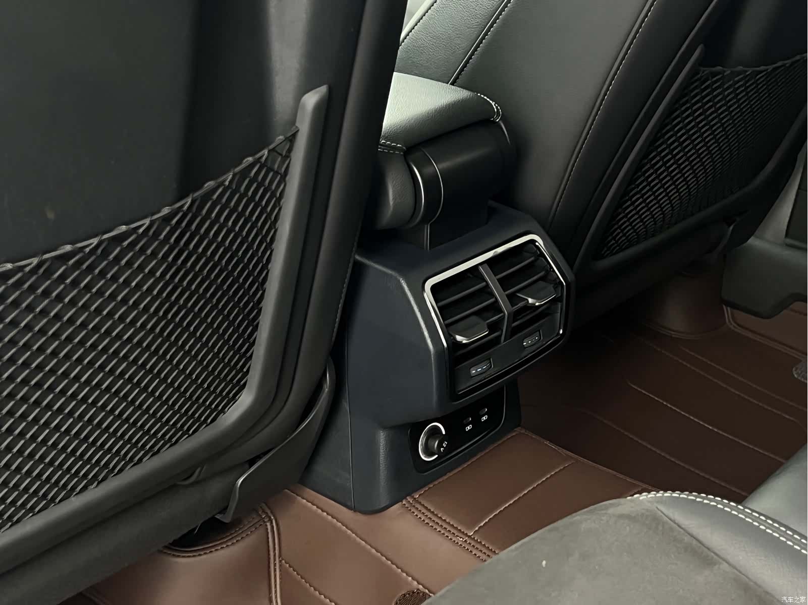 Audi Q3, 2022 21
