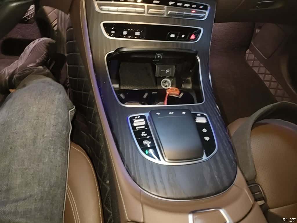 Mercedes-Benz E-Class, 2021 14