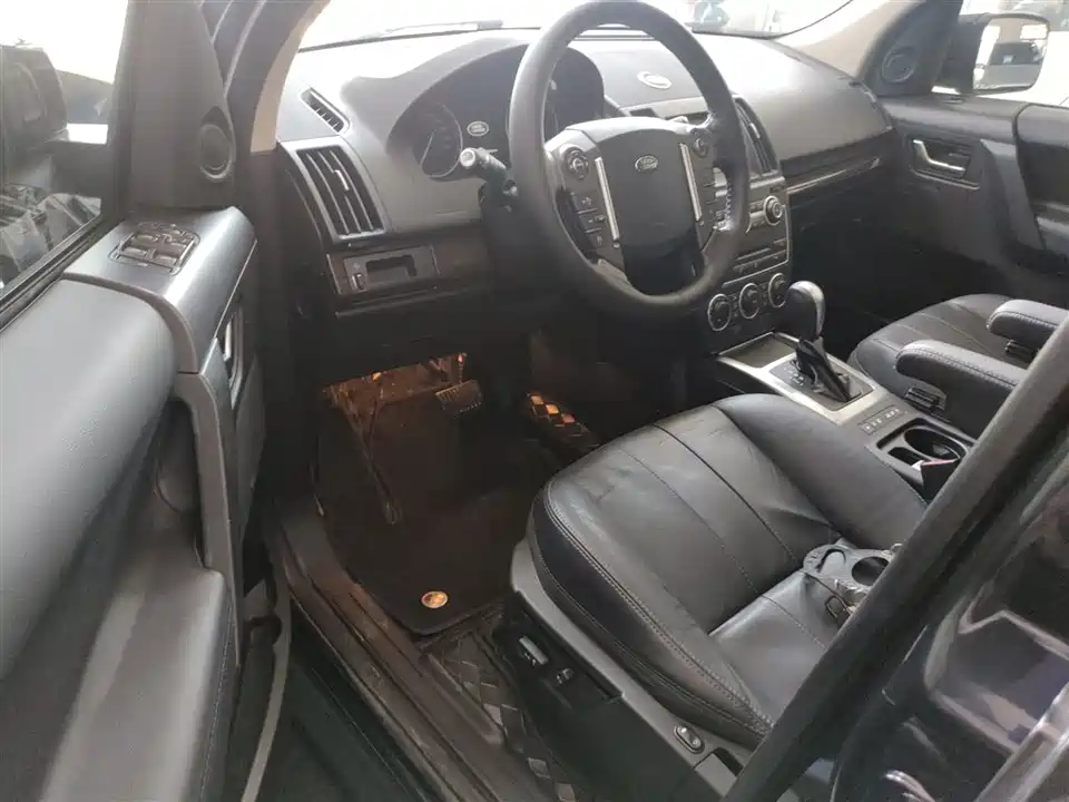 Land Rover Freelander 2