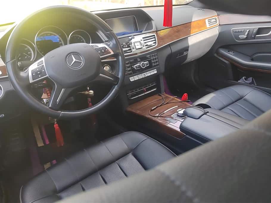 Mercedes-Benz E-class Mercedes-Benz E-class