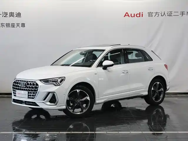 Audi Q3 2024 — купить из Китая под заказ