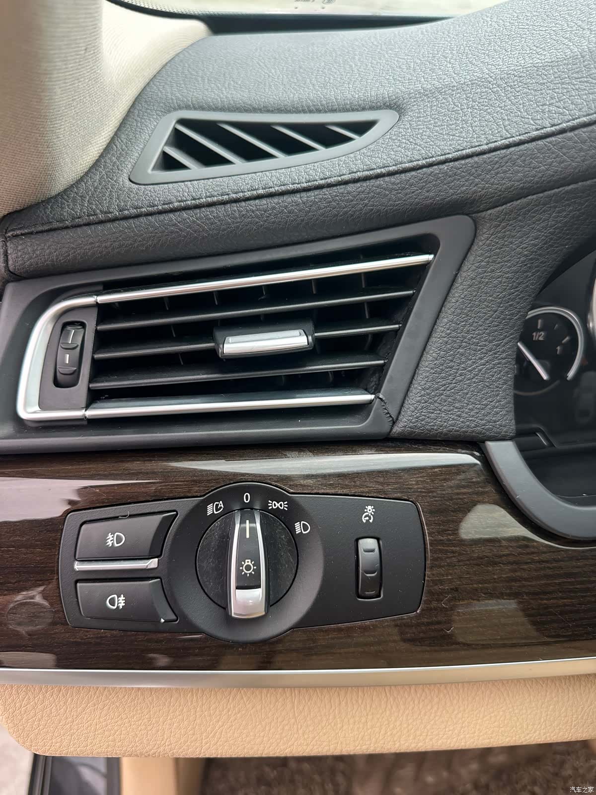 BMW 7 Series, 2011 18