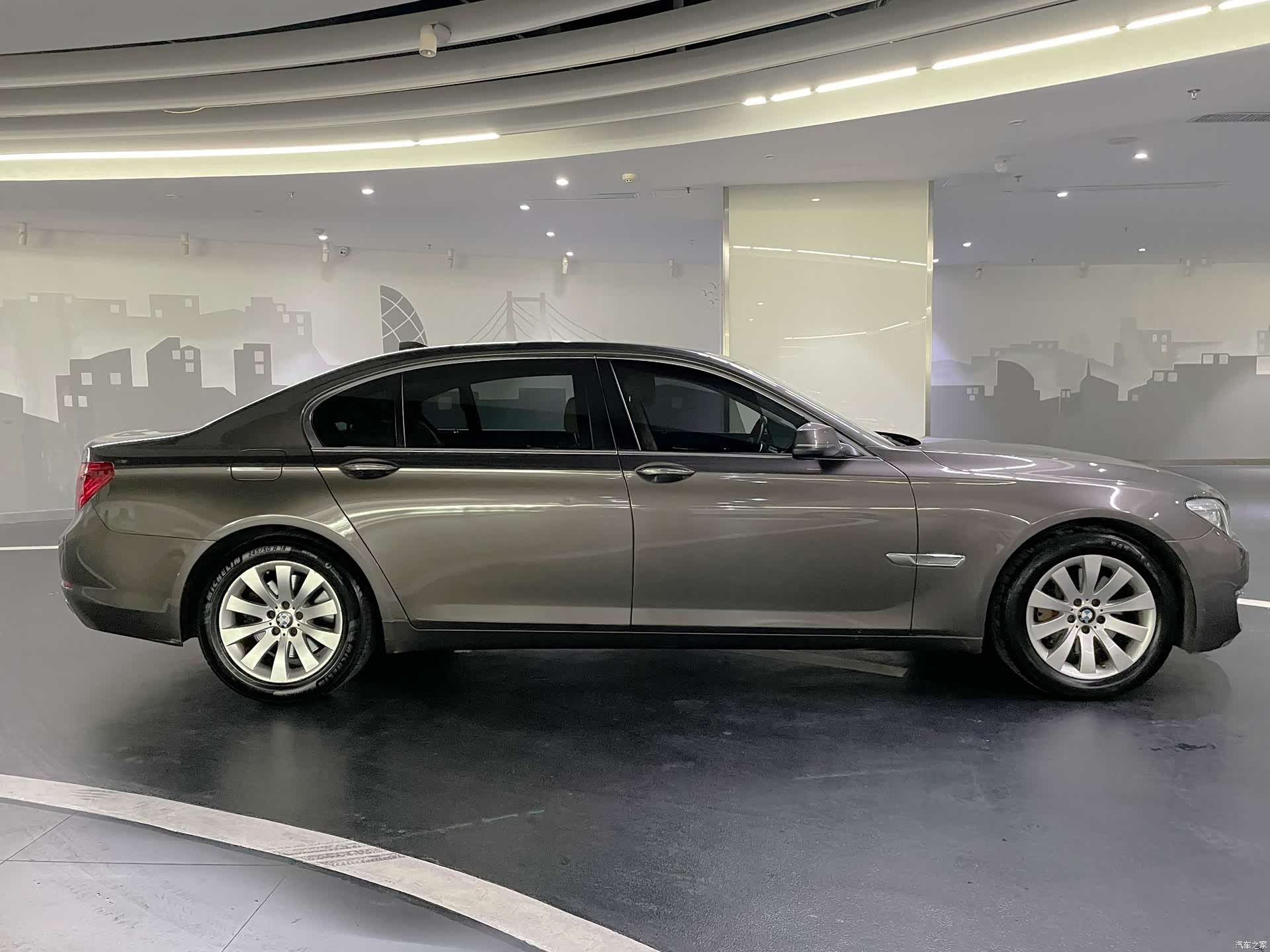 BMW 7 Series, 2013 7
