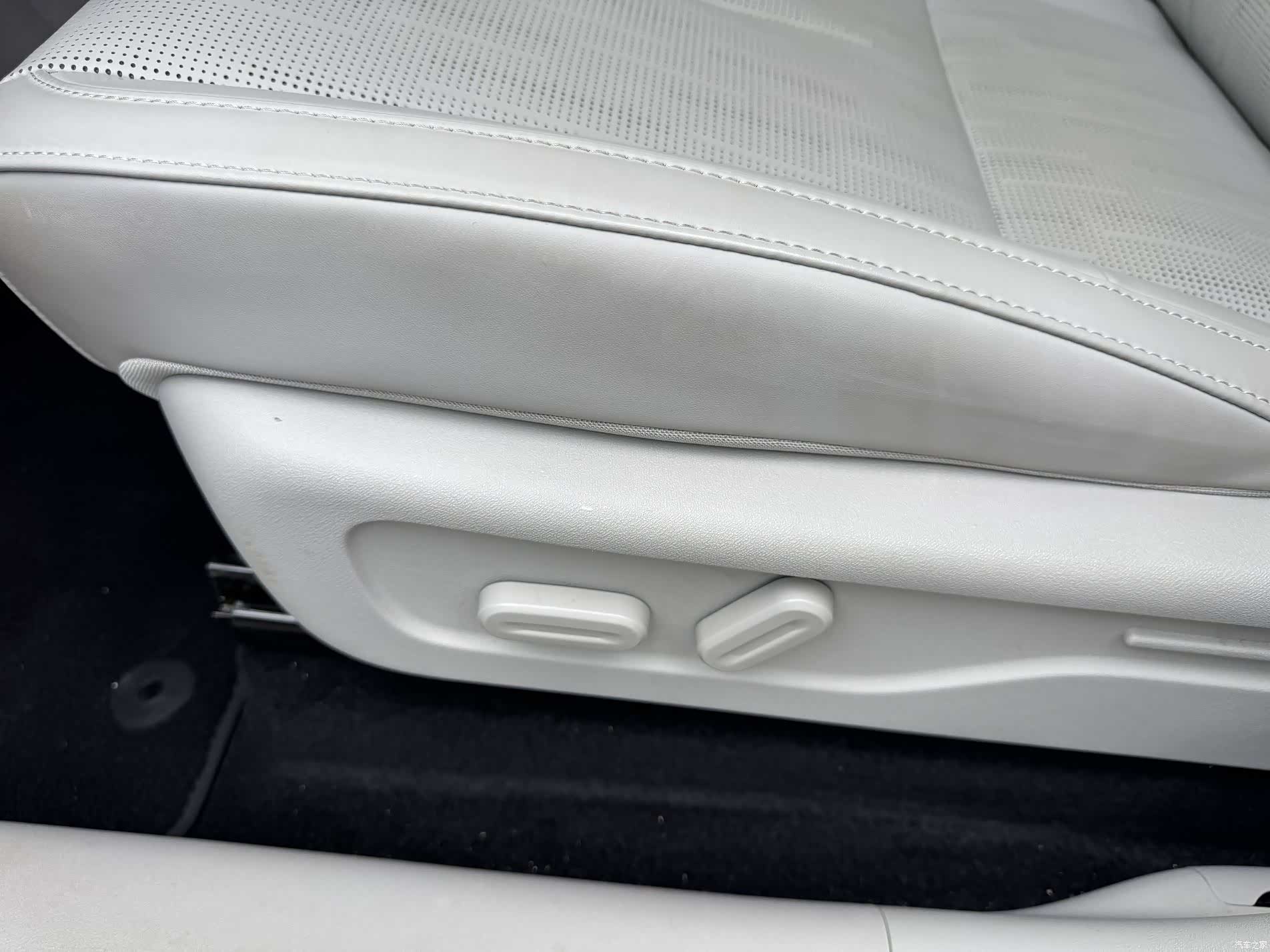 Leapmotor B10, 2025 21