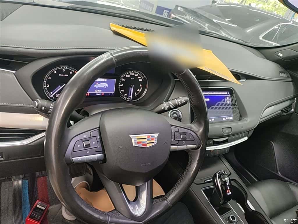 Cadillac XT4, 2020 10