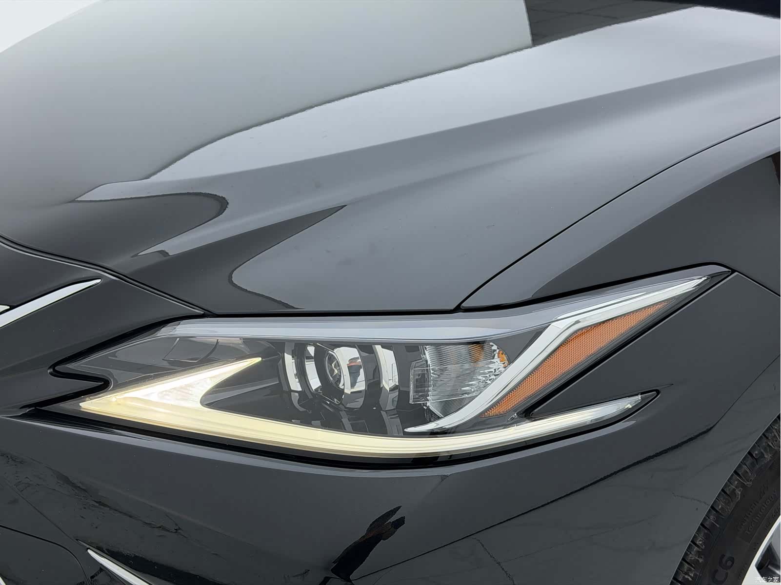 Lexus ES, 2022 29