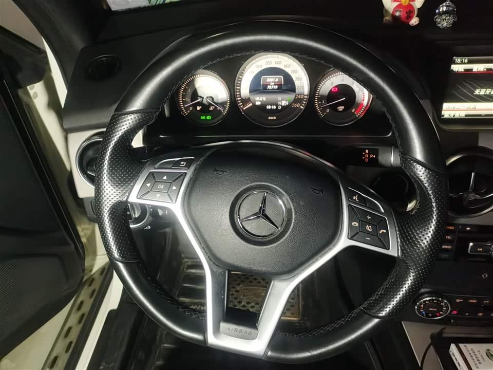 Mercedes-Benz GLK class