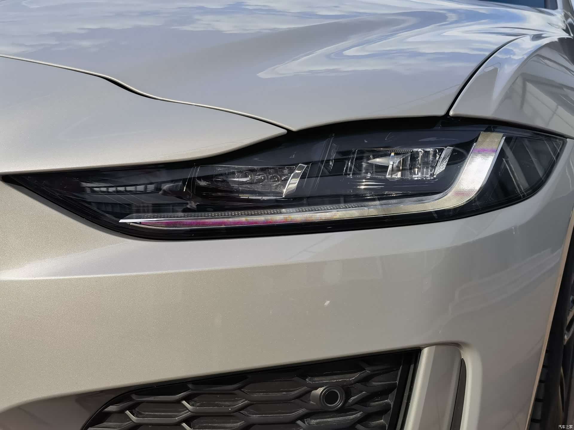 Land Rover XEL, 2025 17