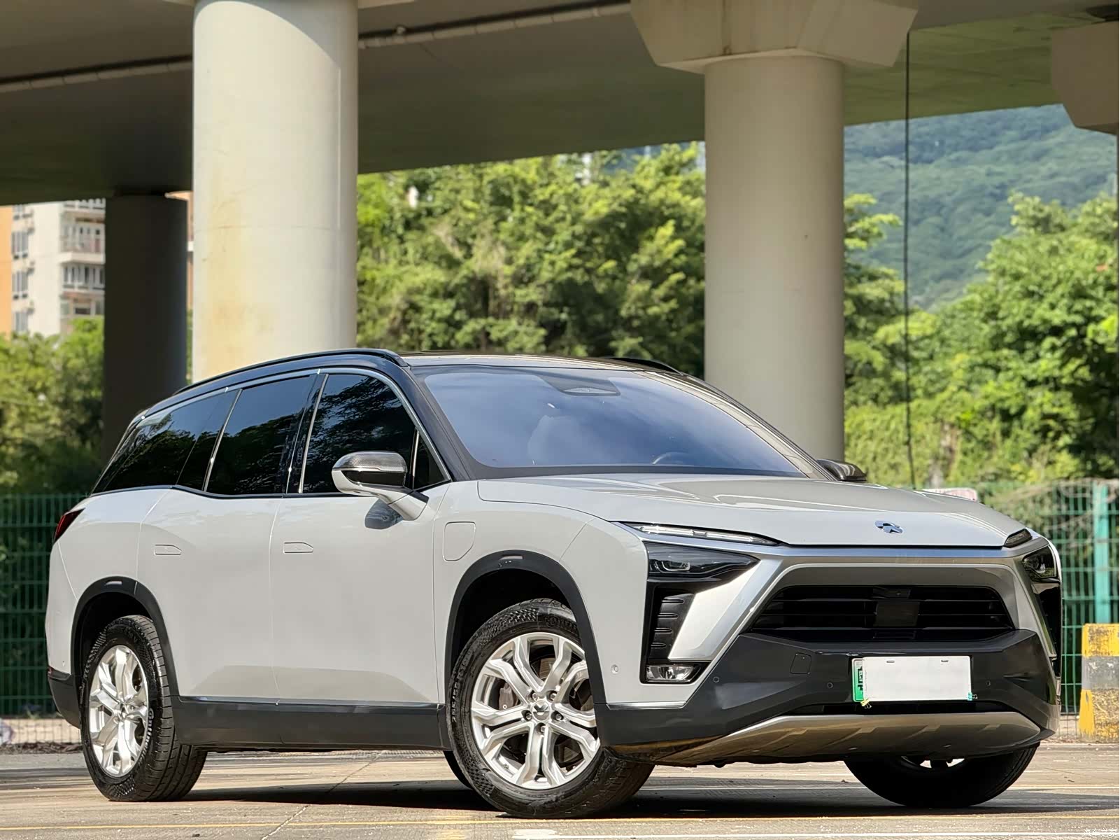 NIO ES8, 2021 3