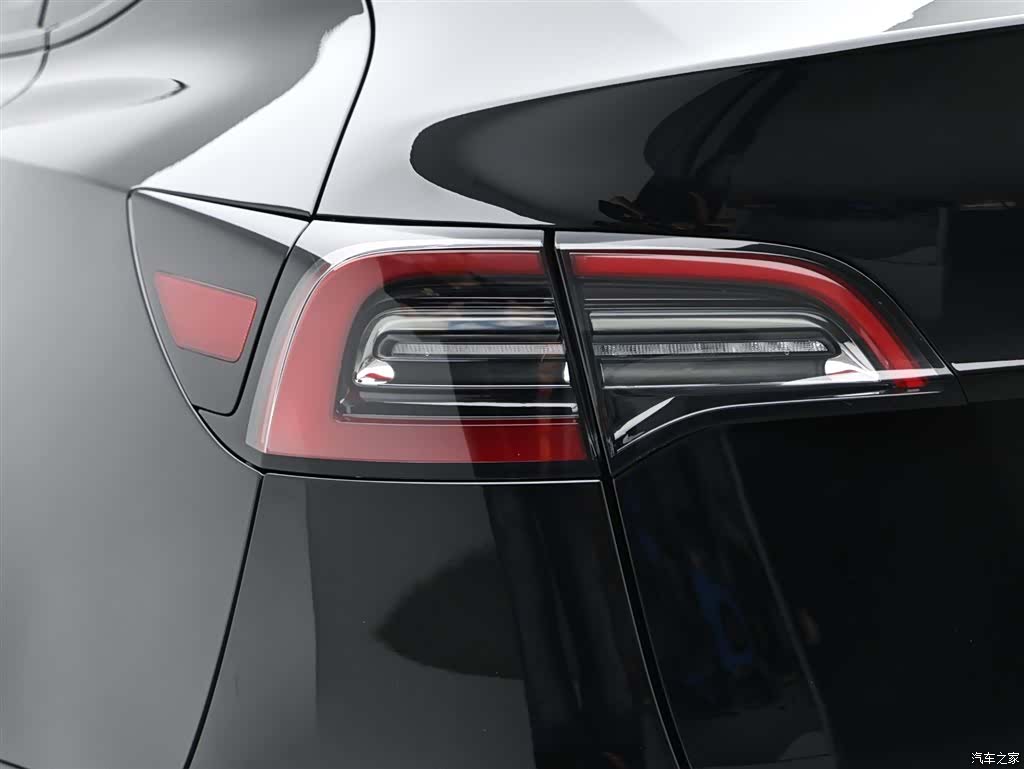 Tesla Model Y, 2021 9