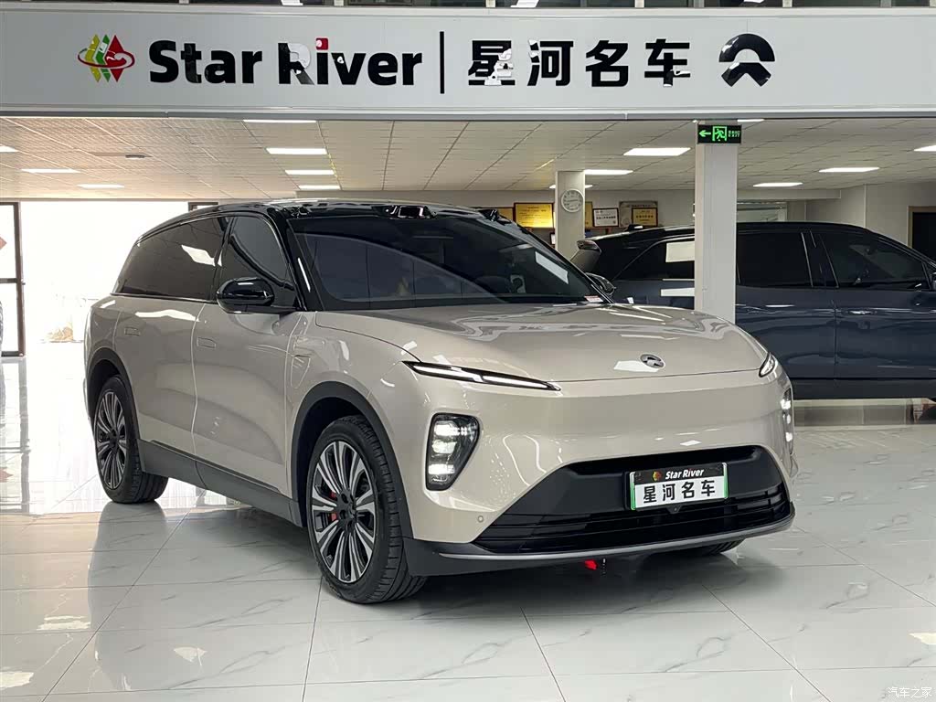NIO ES8, 2023 3