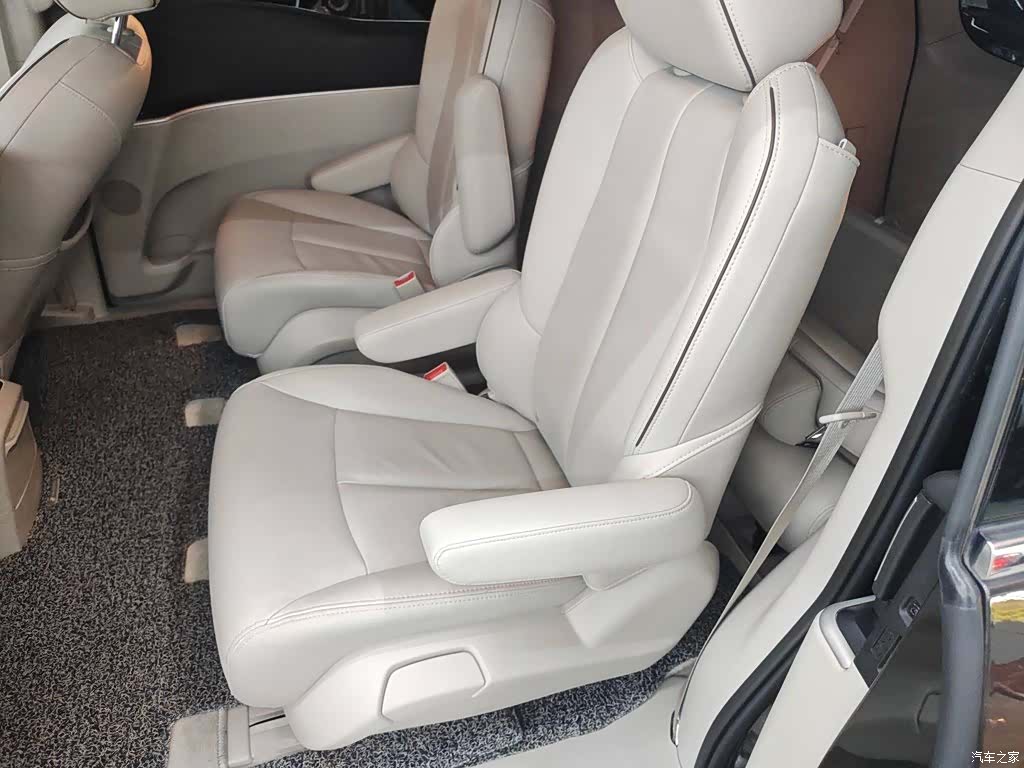 Buick GL8, 2021 14
