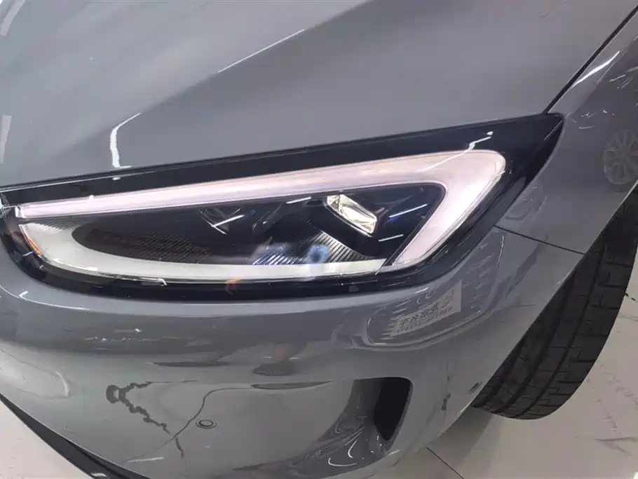 HarmonyOS Ask the world M5